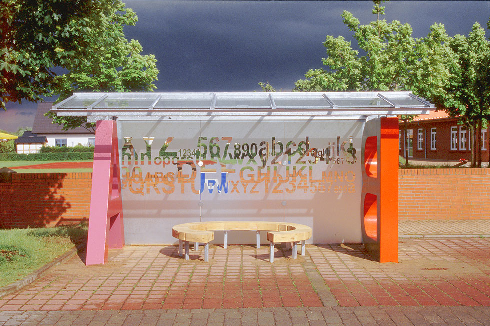 abc Buswartehaus für die Grüppental-Grundschule Escheburg